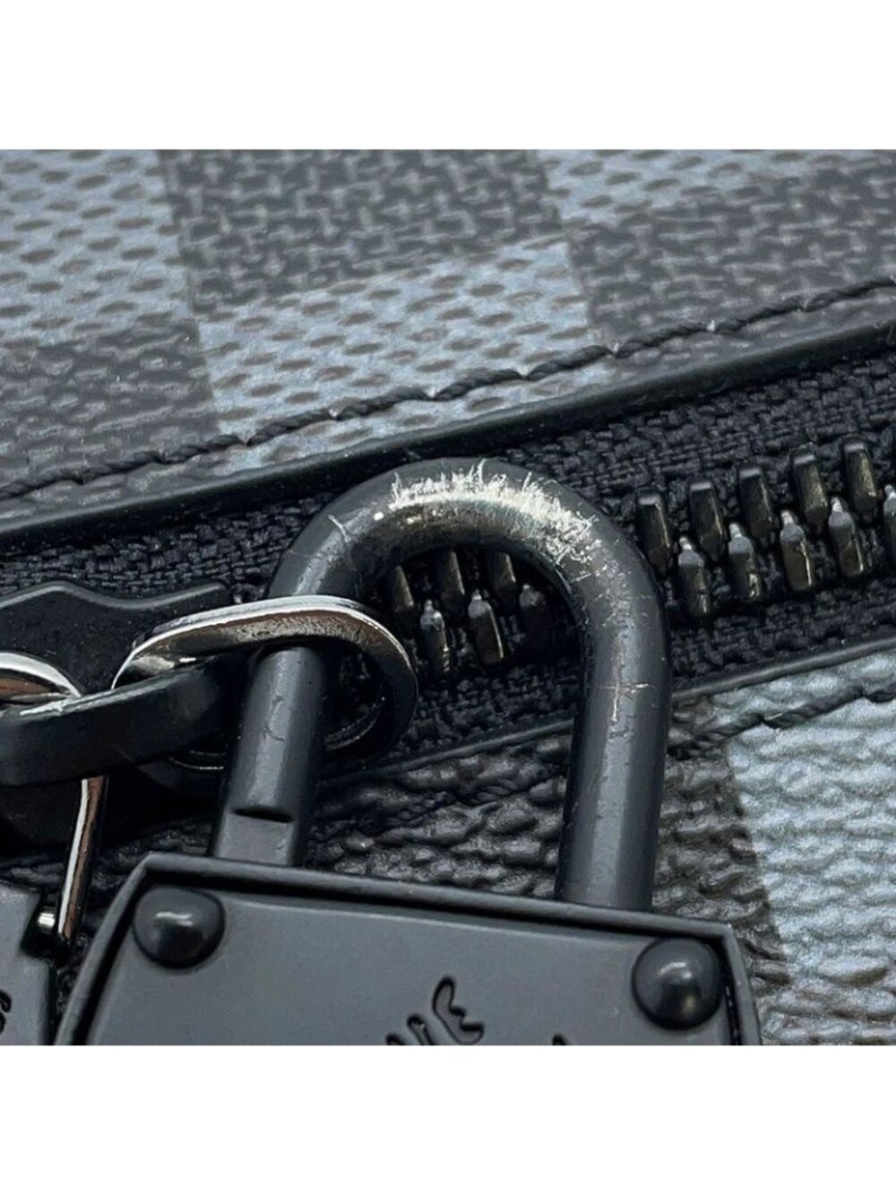 Louis Vuitton Shoulder Bag Damoflage Black Mini Soft Trunk - Picture 10 of 10